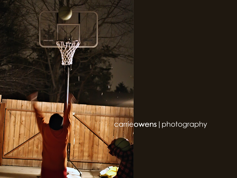 salt lake city utah family photographer nighttime basketball