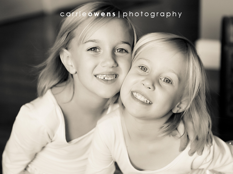salt lake city utah children's photographer Carrie Owens photographs two beautiful sisters