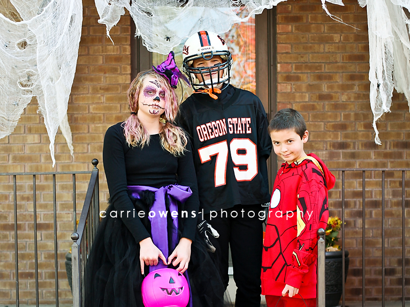 Salt Lake City Utah photographer halloween costumes for the three kids