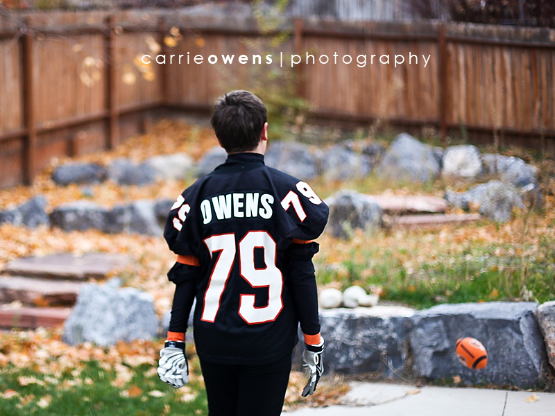 Salt Lake City Utah photographer halloween football player in the backyard