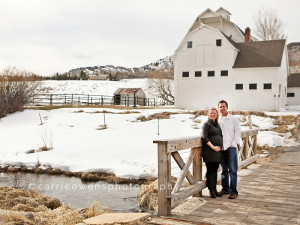 salt lake city utah maternity photography |carrie owens photography | couple by barn and creek