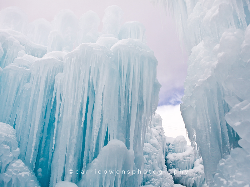 salt lake city utah photographer at the midway ice castles overall view