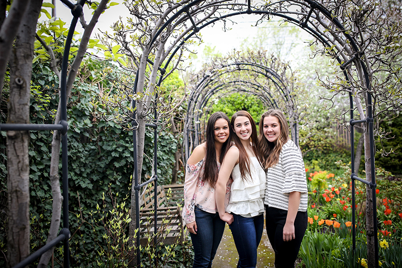 Salt Lake City Utah high school senior photographer Carrie Owens photographs three best friends